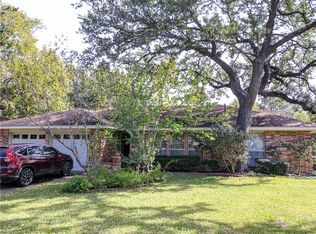 5621 Wagon Train Rd, Austin, TX 78749