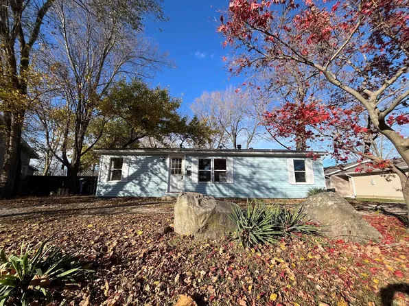 804 N Lake St, Warsaw, IN 46580