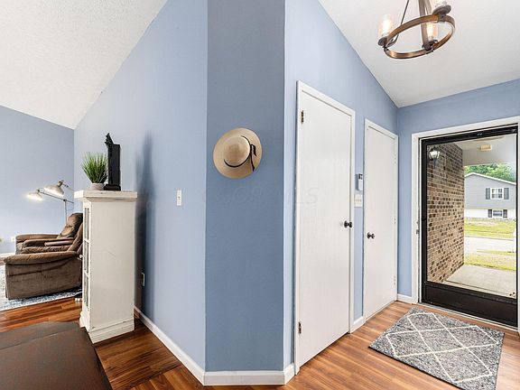 5th image of 1353 Addison Dr