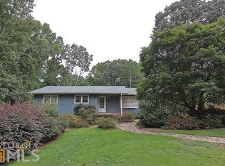 6046 Old Bascomb Rd, Acworth, GA 30102