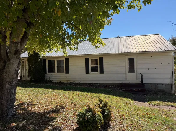 224 Old Siam Rd, Elizabethton, TN 37643