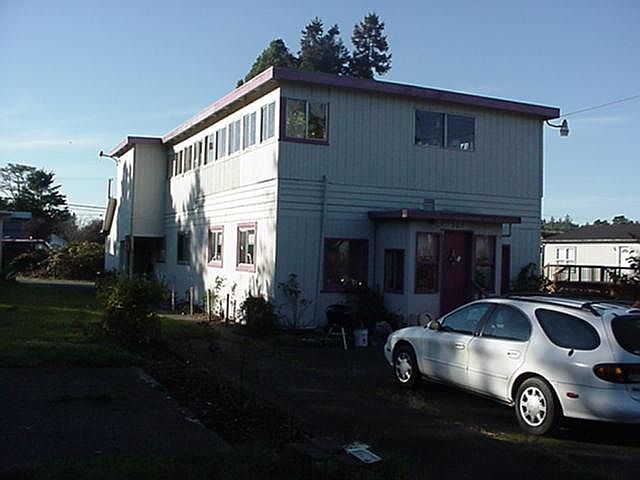 1st image of 303 N 1st St #4