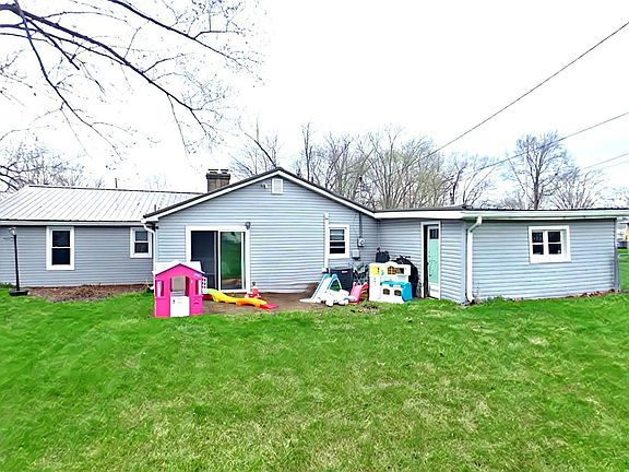 2nd image of 56200 46th St