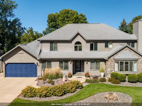 1936 E Murdock Ave, Oshkosh, WI 54901
