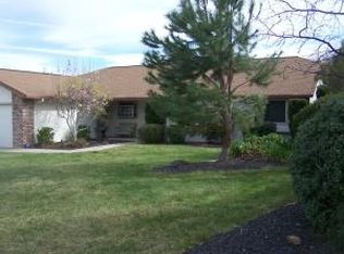 2725 Howard Dr, Redding, CA 96001