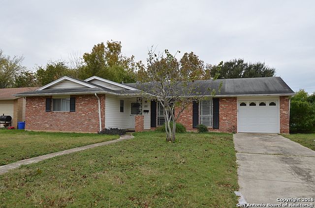 1st image of 221 Westchester Dr