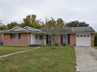 221 Westchester Dr, Schertz, TX 78154