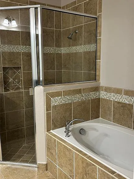 10540 Belfry Cir — Photo 11