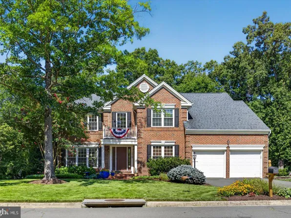13708 Bridlewood Dr, Gainesville, VA 20155
