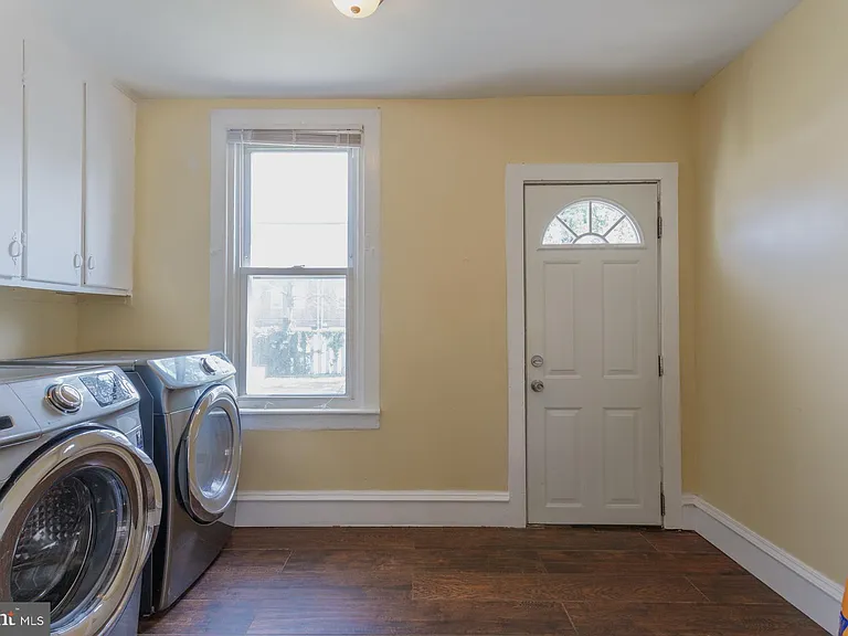 1213 Friendship St — Photo 12
