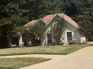 94 Shoreline Way, Hampton, GA 30228