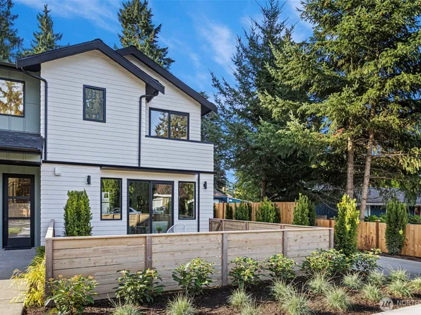 12843 NE 112th Street, Kirkland, WA 98033