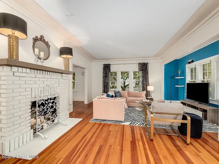 1296 Highland Ave — Photo 10