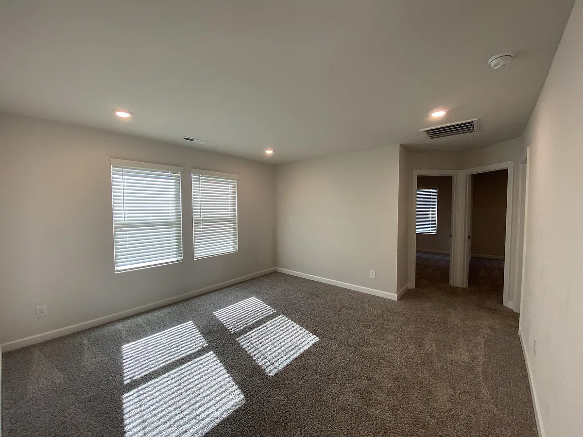Building Photo - 12204 Diablo Dr