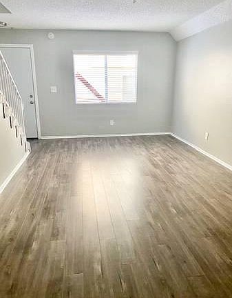 3rd image of 1021 S Soto St APT 103