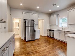 1102 N Main St, Tulsa, OK 74106