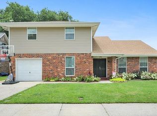 2940 Pascal Dr, Marrero, LA 70072