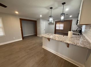 314 Meadowridge Dr, Warner Robins, GA 31093