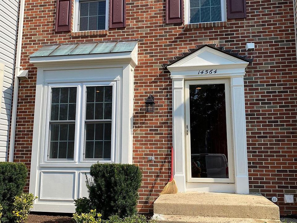 1st image of 14564 Woodgate Manor Cir
