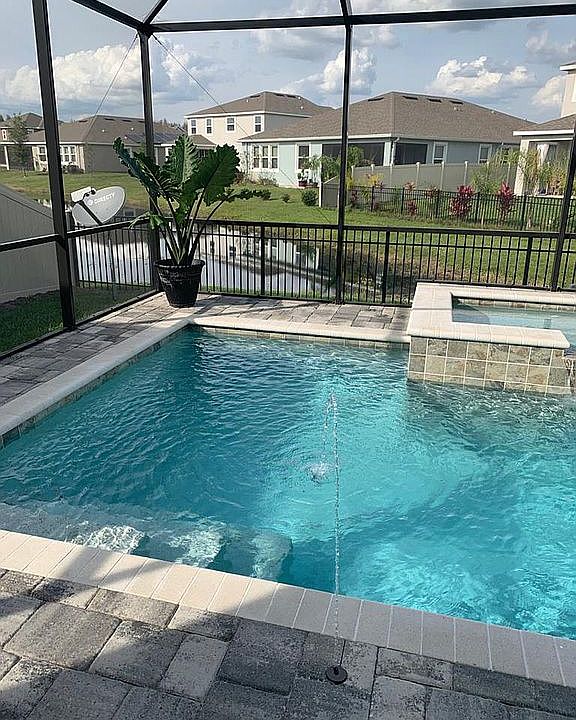 Personal pool