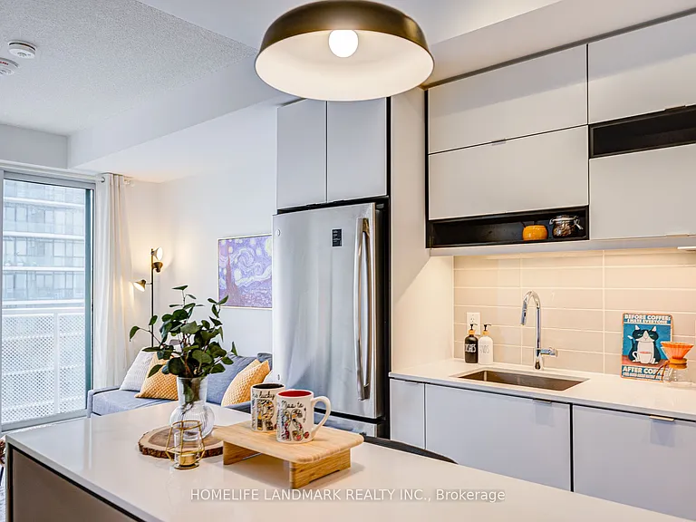 4065 Confederation Pkwy #3901 — Photo 17