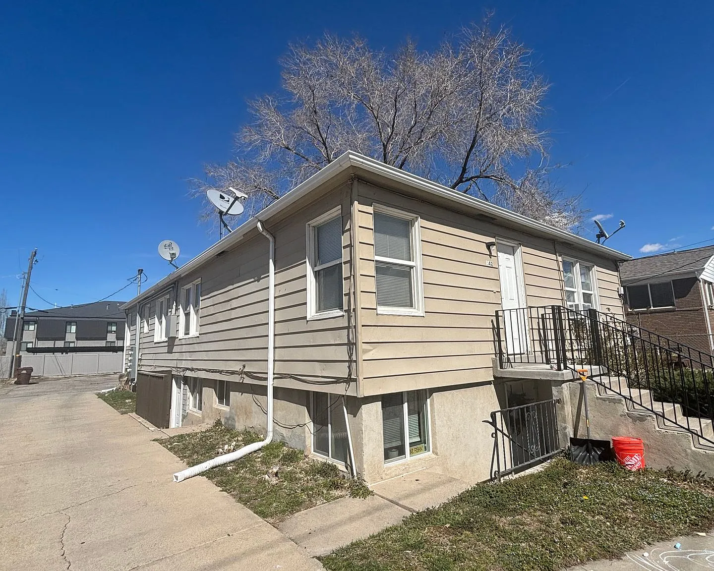 742 Wasatch 4 Plex — Photo 3
