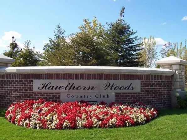 33 Open Pkwy N, Hawthorn Woods, IL 60047