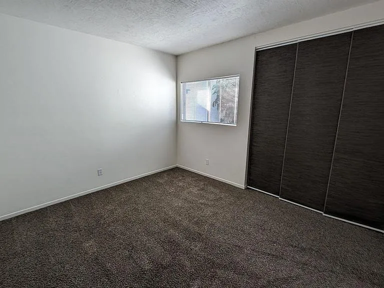 6843 Mohawk St #A — Photo 17