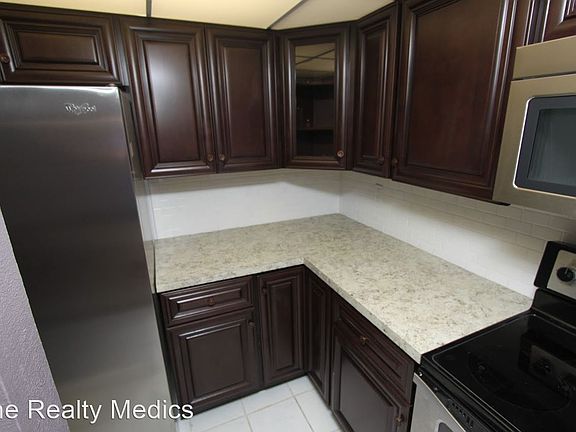 2nd image of 190 Hickory Woods Ct APT 4C