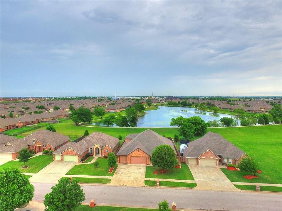 1st image of 805 Carol Ann Pl