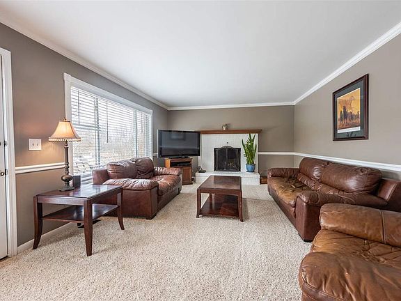 5th image of 3629 Oxford Ct