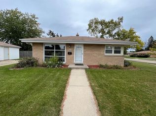 3631 Carter St, Racine, WI 53402