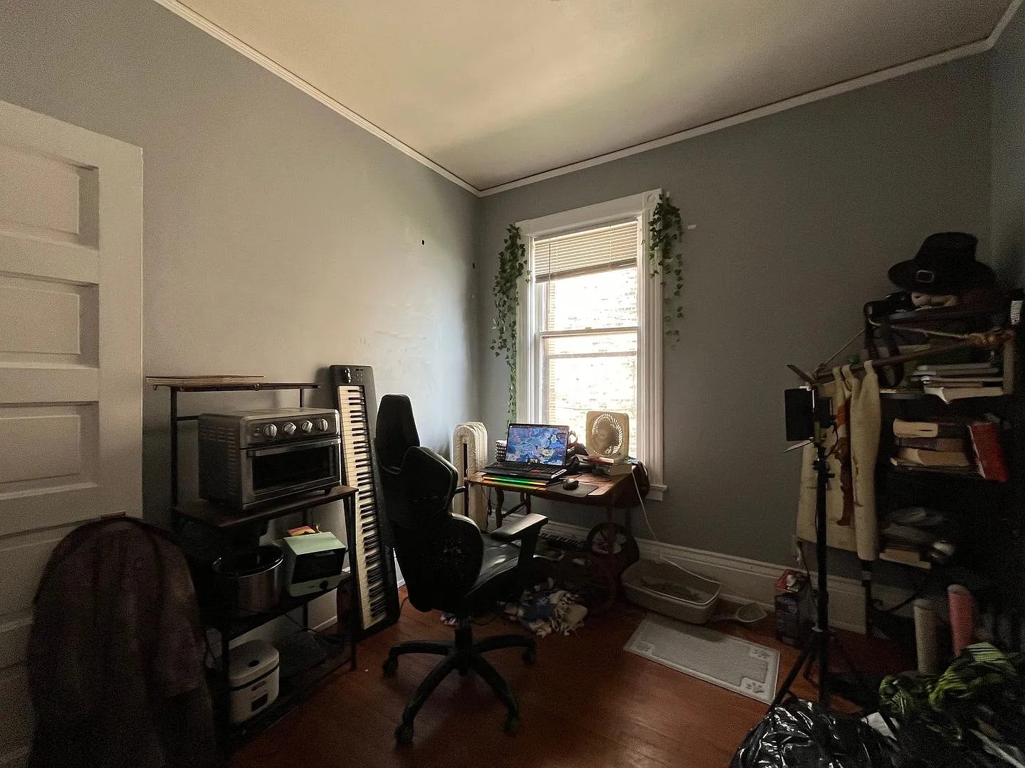 1830 N. Oakland Ave. — Photo 4