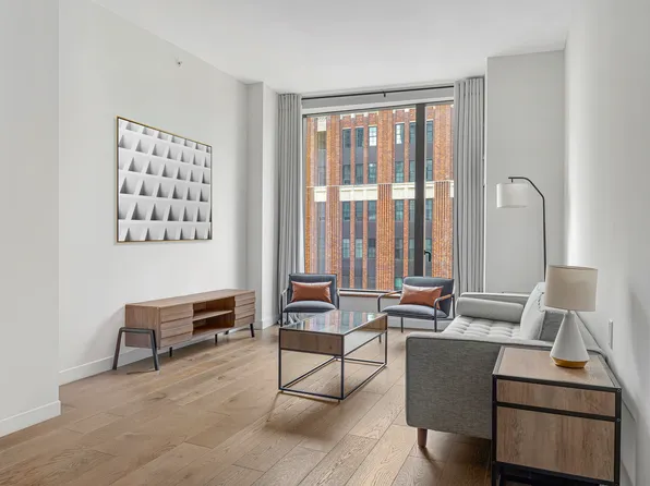 11 Hoyt Street image 1 of 16