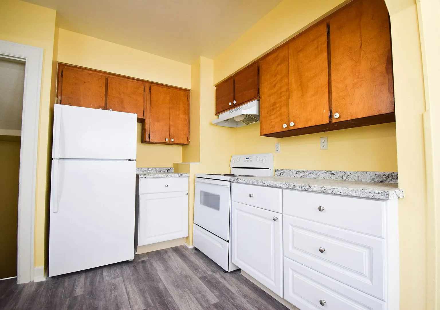 4BD/2BA Two-Story Home in North Portland w/ Finished Basement, Garage, Fenced Yard! — Photo 4