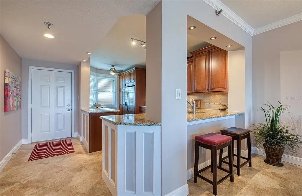 2 bed, 2.0 bath, 1145 sqft, $3,500 — Photo 4