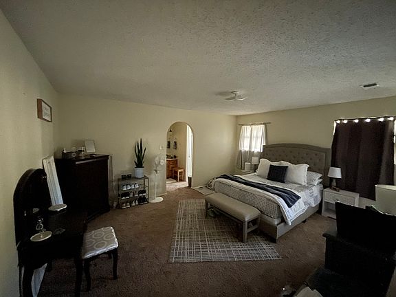 3rd image of 419 Canyon Creek Dr #419