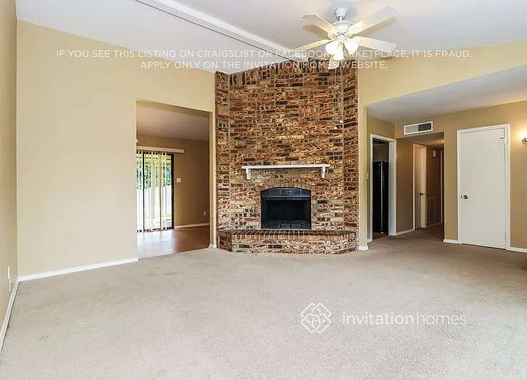 324 Matterhorn St — Photo 3