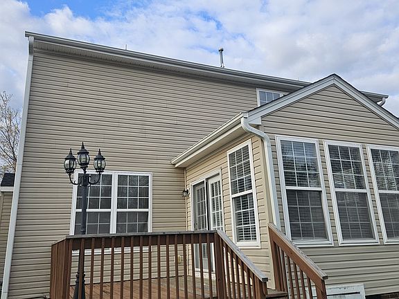 2nd image of 3512 Panarama Dr