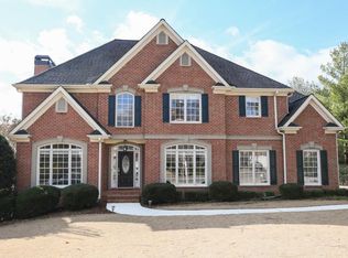 4704 Mystic Ct NE, Roswell, GA 30075