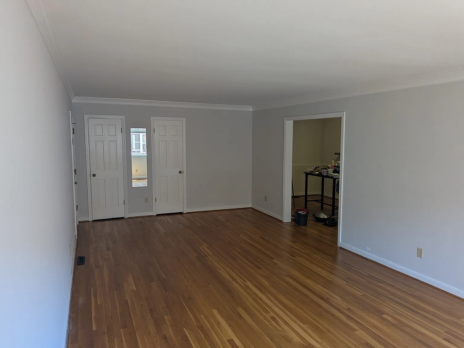 2 bed, 1040 sqft, $2,200 — Photo 4