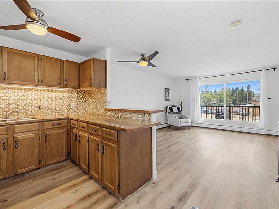 3rd image of 10931 83rd St NW #8