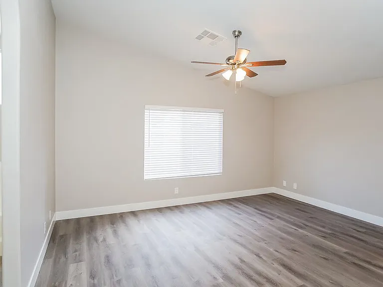 9412 Morehouse Pl — Photo 9