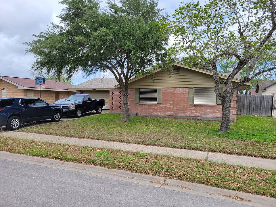1st image of 3718 Panama Dr