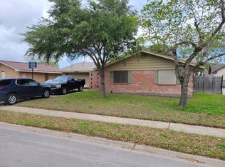 3718 Panama Dr, Corpus Christi, TX 78415