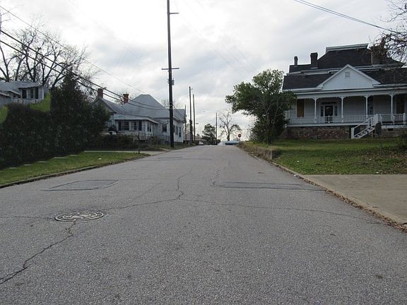 4th image of 813 20th St