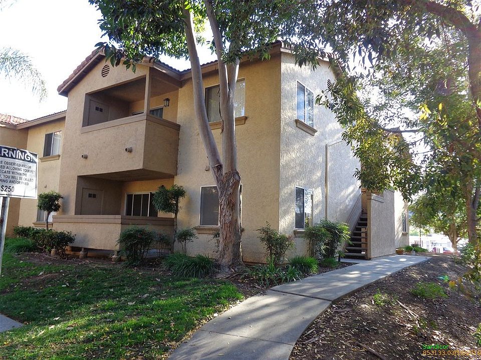 1st image of 209 Woodland Pkwy Unit 120