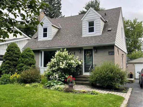 1052 Fisher Ave, Ottawa, ON K1Z 6P6