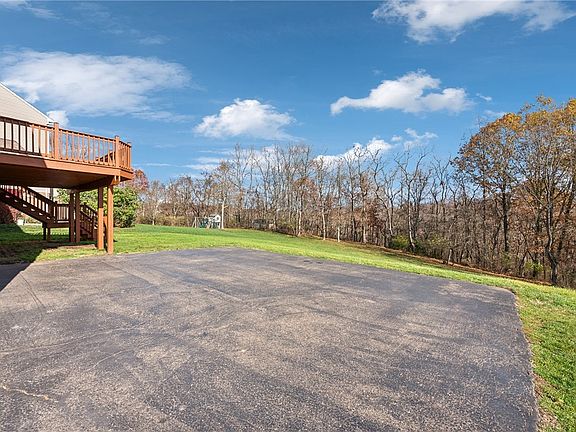 4th image of 1646 Settlers Dr