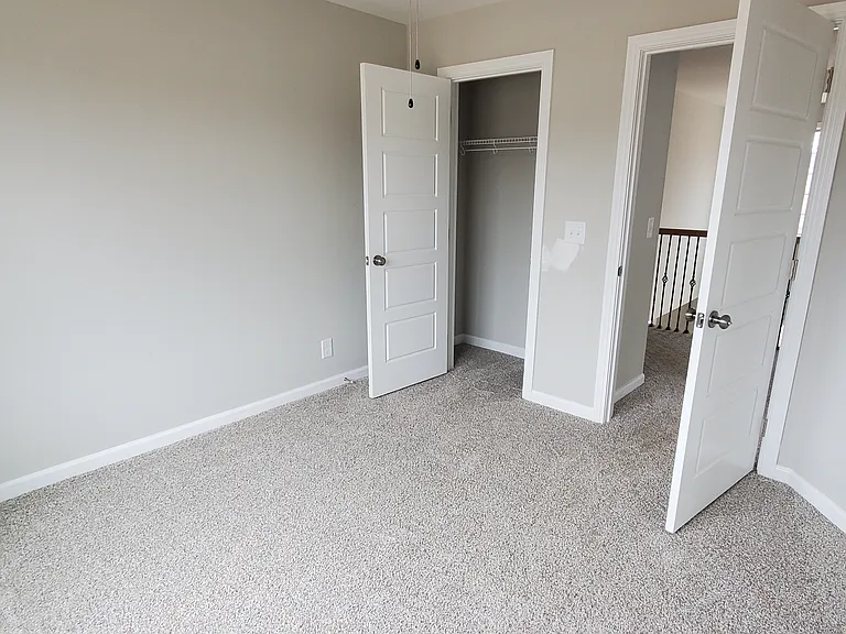 Bedroom 1:
* 10 x 10
* Jack & Jill bathroom